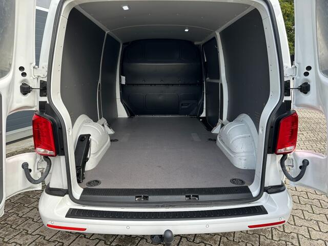 Volkswagen TRANSPORTER 2.0 TDI 150PK DSG BULLI 2020 *Led *Adaptive *Navi *20inch