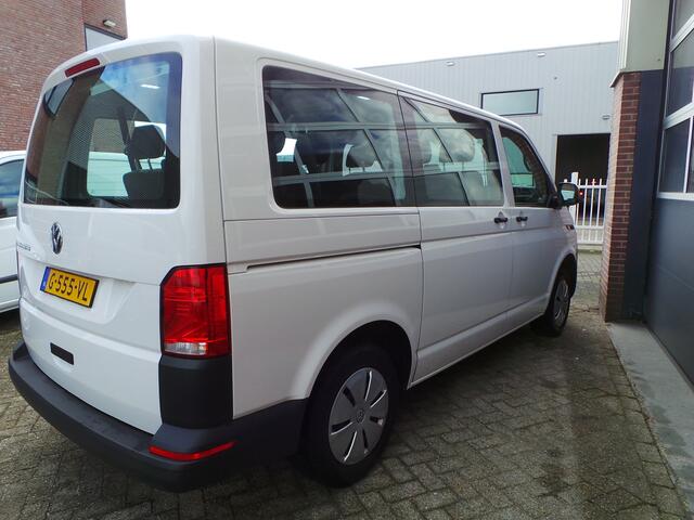 Volkswagen TRANSPORTER Kombi 2.0 TDI L1H1 Airco, 9 Personenbus 24,950ex btw. 2 stuks op voorraad!
