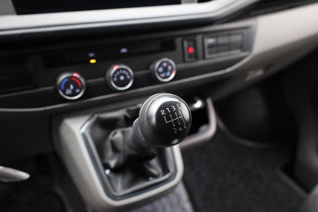 Volkswagen TRANSPORTER 2.0 TDI L2H1 28
