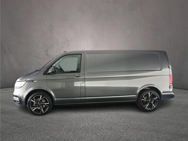 Volkswagen TRANSPORTER 2.0 TDI 204pk DSG L2 Bulli | Adaptieve cruise control | Navigatie | Trekhaak |