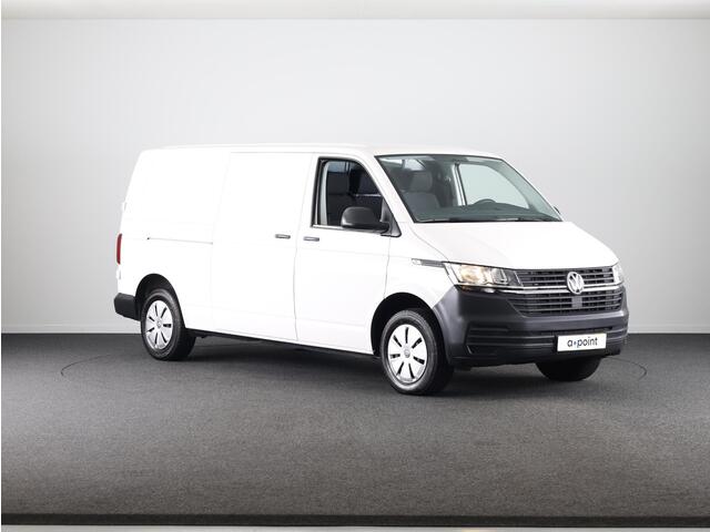 Volkswagen TRANSPORTER 2.0 TDI L2H1 28 150 pk | Airco | Trekhaak | Parkeersensoren | Elektr. spiegels (inklapbaar) |