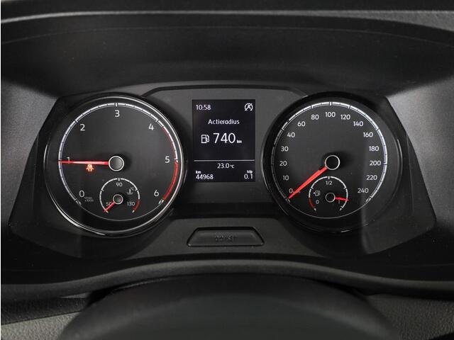 Volkswagen TRANSPORTER 2.0 TDI L2H1 28 150 pk | Airco | Trekhaak | Parkeersensoren | Elektr. spiegels (inklapbaar) |