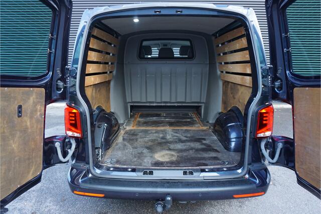 Volkswagen TRANSPORTER 30 | Buli | 150 PK DSG | L2H1 DC | App-Connect | ACC | Camera | Voorruit- en Stoelverwarming | Trekhaak
