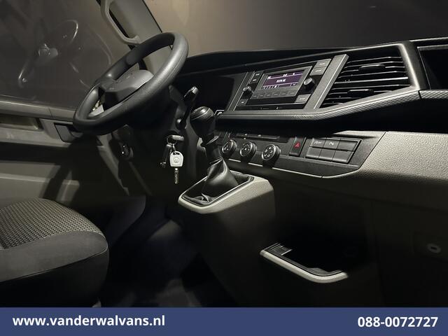 Volkswagen TRANSPORTER 2.0 TDI L1H1 Euro6 Airco | Camera | Cruisecontrol | Trekhaak | Sidebars Parkeersensoren