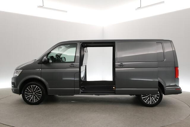 Volkswagen TRANSPORTER 2.0 TDI L2H1 | Aut. | Airco | Cruise | 3-Zits | 2xSchuifdeur | Camera | Trekh. | Carplay