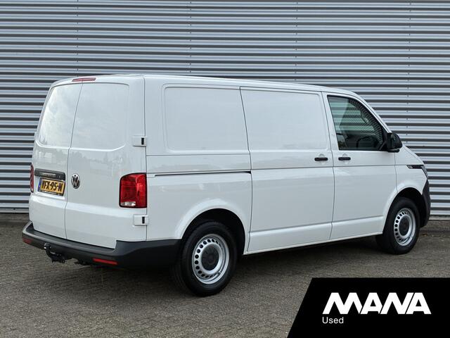 Volkswagen TRANSPORTER 2.0 TDI 110PK L1H1 Camera Airco Cruise Trekhaak Voorruitverwarming