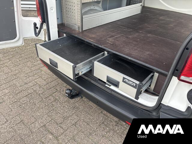 Volkswagen TRANSPORTER 2.0 TDI 110PK L1H1 Camera Airco Cruise Trekhaak Voorruitverwarming