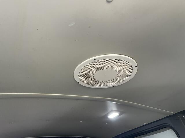 Volkswagen TRANSPORTER 2.0 TDI L1H1 26 Economy Business / vaste prijs rijklaar ¤ 17.950 ex btw / lease vanaf ¤ 302 / euro 6 / bpm vrij / airco / cruise / achterdeuren / bijrijdersbank / pdc achter !