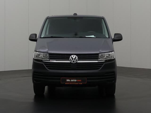 Volkswagen TRANSPORTER 2.0TDI 150PK 4-Motion Business | Achterdeuren | Airco | Cruise | Betimmering | 3-Persoons