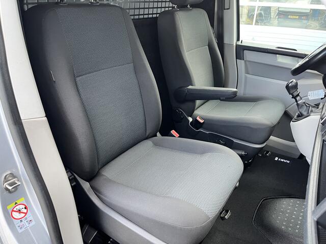 Volkswagen TRANSPORTER 2.0 TSI L2H1 Benzine/CNG Dubbele Schuifdeur Airco Cruise controle Bpm vrij Trekhaak Klep achter Euro 6 Benzine Ideaal voor ombouw naar Camper !!