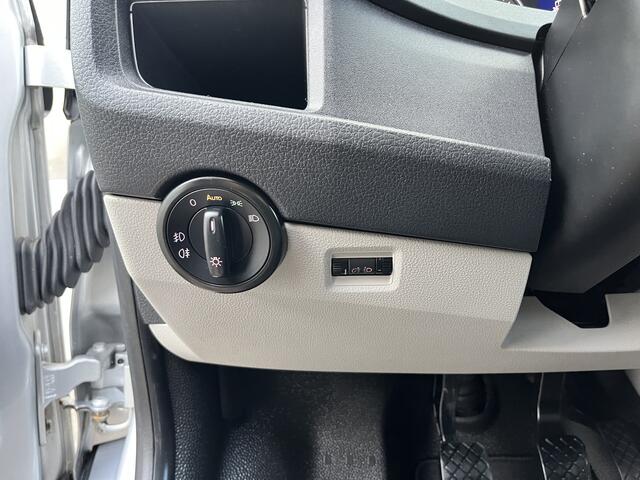 Volkswagen TRANSPORTER 2.0 TSI L2H1 Benzine/CNG Dubbele Schuifdeur Airco Cruise controle Bpm vrij Trekhaak Klep achter Euro 6 Benzine Ideaal voor ombouw naar Camper !!