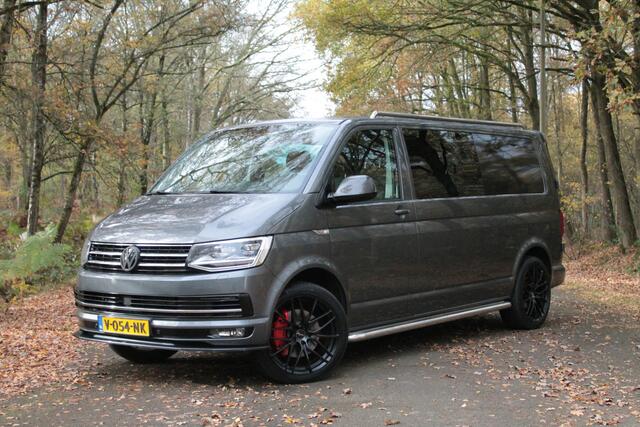 Volkswagen TRANSPORTER 2.0 TDI L2H1 DC Highline | Pano | Carbon | Audison | Camera | Trekhaak