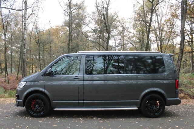 Volkswagen TRANSPORTER 2.0 TDI L2H1 DC Highline | Pano | Carbon | Audison | Camera | Trekhaak