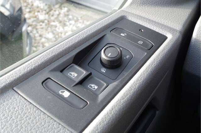 Volkswagen TRANSPORTER 2.0 TDI L1H1 28 > 150pk/cruise control/3zit/bluetooth/7803