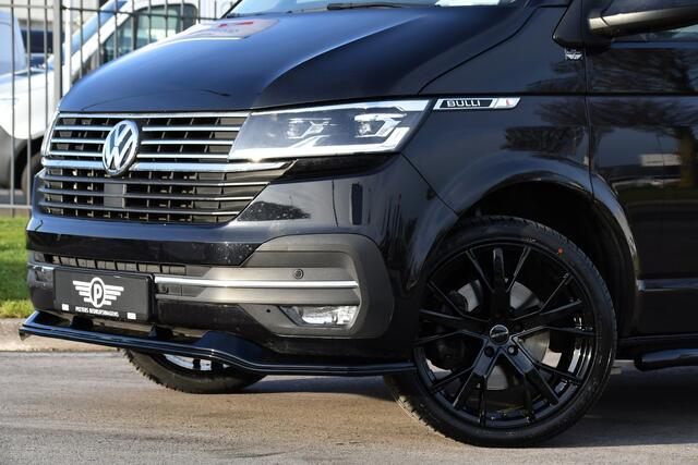 Volkswagen TRANSPORTER 2.0 TDI L2H1 30 DC Bulli Black Edition Virtual, Adaptie cruise, Camera, Carplay, 199pk, Sensoren, Automaat, Leder, Trekhaak, LED, 2 x Schuifdeur, Uniek!