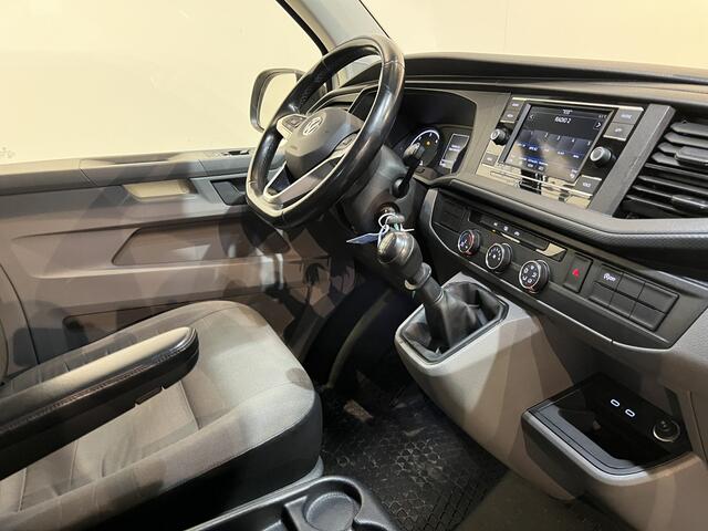 Volkswagen TRANSPORTER 2.0 TDI L1H1 150 PK 4Motion 4x4 / Servicebus / Sortimo Inrichting / Euro 6 / Airco / 220V. / Cruise Control / Trekhaak / Camera / CarPlay