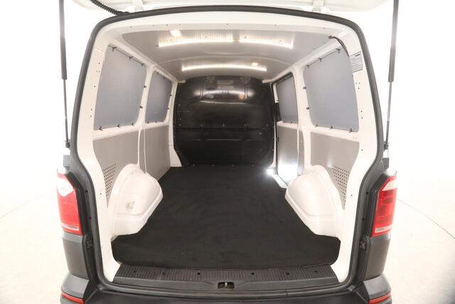 Volkswagen TRANSPORTER 2.0 TSI 150PK L1H1 | Benzine | 3-Zits | Trekh. | Parkeersens.