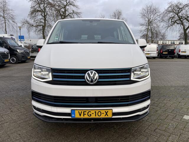 Volkswagen TRANSPORTER 2.0 TDI 150pk automaat L2H1 DC 5 persoons Highline / vaste prijs rijklaar ¤ 34.950 ex btw / lease vanaf ¤ 570 / lederen bekleding / adaptive cruise / airco / navigatie / euro 6 / bpm vrij !