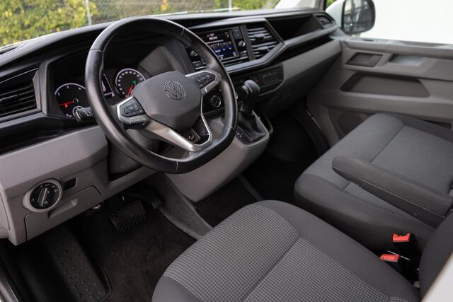 Volkswagen TRANSPORTER 6.1 150PK L2H1 incl inrichting LED I CAM I Clima I ACC