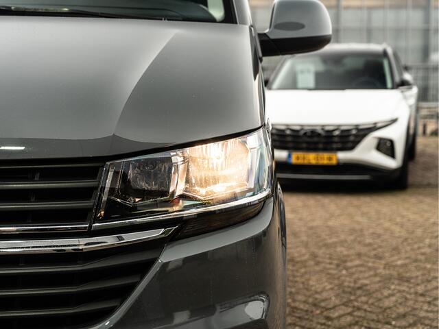Volkswagen TRANSPORTER 2.0 TDI 150PK DSG DC | Camera | Carplay | Trekhaak | Nardo |
