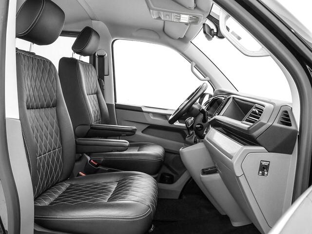 Volkswagen TRANSPORTER 2.0 TDI 150pk DSG L2H1 32 DC Bulli · Leder · Stoelverwarming · Apple/Android Car Play Airco · Alarm · Camera · Dubbel Cabine · Trekhaak · 17'' Inch · Garantie t/m 01-02-2027 of 150.000km