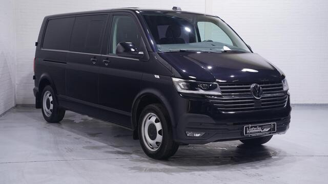 Volkswagen TRANSPORTER 2.0 TDI 150 pk L2 Dubbel Cabine DSG Aut. 6-Zits 2x Schuifdeur, LED Koplampen, App Connect, Trekhaak