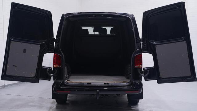 Volkswagen TRANSPORTER 2.0 TDI 150 pk L2 Dubbel Cabine DSG Aut. 6-Zits 2x Schuifdeur, LED Koplampen, App Connect, Trekhaak