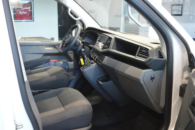 Volkswagen TRANSPORTER 2.0 TDI L2H1 airco cruise app connect trekhaak 150 pk !!