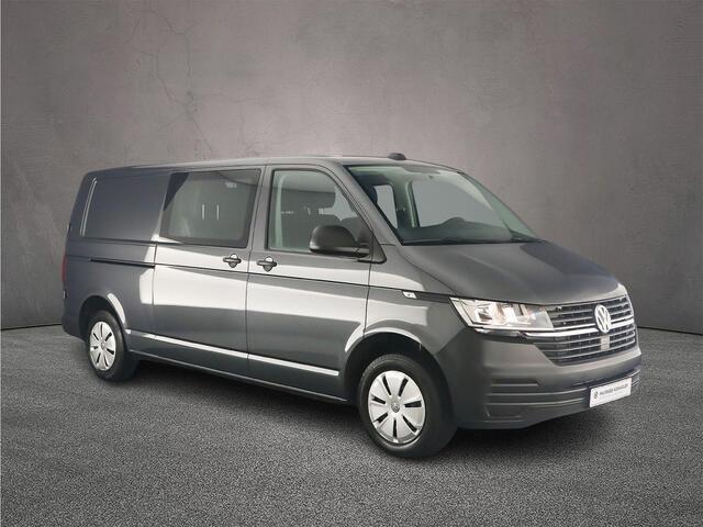 Volkswagen TRANSPORTER 2.0 TDI 110pk L2 Dubbele Cabine | 6-zitplaatsen | Betimmering | Trekhaak | Navigatie (Apple carplay / Android Auto)