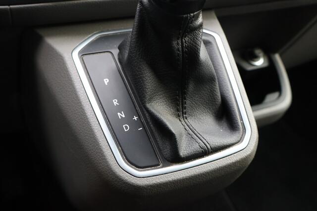 Volkswagen TRANSPORTER 2.0 TDI 150pk Automaat L2H1 Bulli | Leder | Virtual Cockpit | ACC | Camera | Trekhaak | Origineel NL |