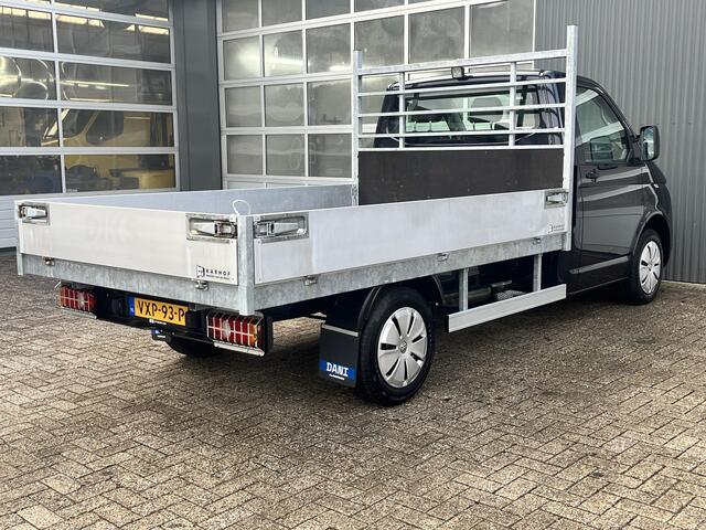 Volkswagen TRANSPORTER 2.0 TDI L2 Pick up open laadbak Pick-up met Airco Telefoonverbinding 3-Persoons 1e eigenaar Dealer onderhouden P-up Bakwagen Doka Pritsche Euro 6