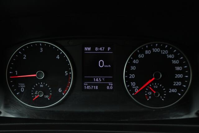 Volkswagen TRANSPORTER 2.0 TDI DSG 150 PK L2H1 2x Schuifdeur, Airco, Cruise, Camera, Apple Carplay, LED, Trekhaak, 16''