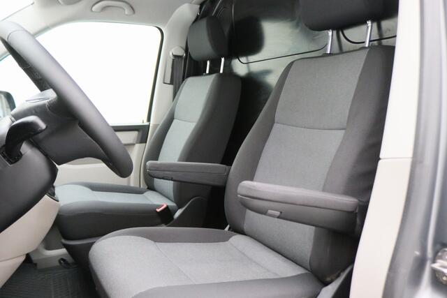 Volkswagen TRANSPORTER 2.0 TDI DSG 150 PK L2H1 2x Schuifdeur, Airco, Cruise, Camera, Apple Carplay, LED, Trekhaak, 16''