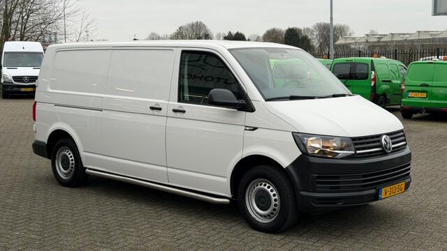 Volkswagen TRANSPORTER 2.0 TDI 84KW 115PK L2H1 EURO 6 AIRCO/ TTEKHAAK/ CRUISE CONTROL/ 100% DEALERONDERHOUDEN