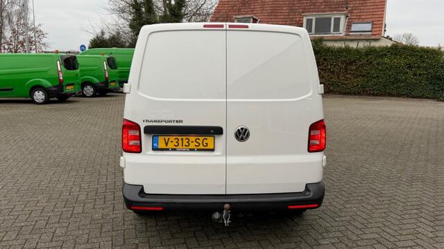 Volkswagen TRANSPORTER 2.0 TDI 84KW 115PK L2H1 EURO 6 AIRCO/ TTEKHAAK/ CRUISE CONTROL/ 100% DEALERONDERHOUDEN