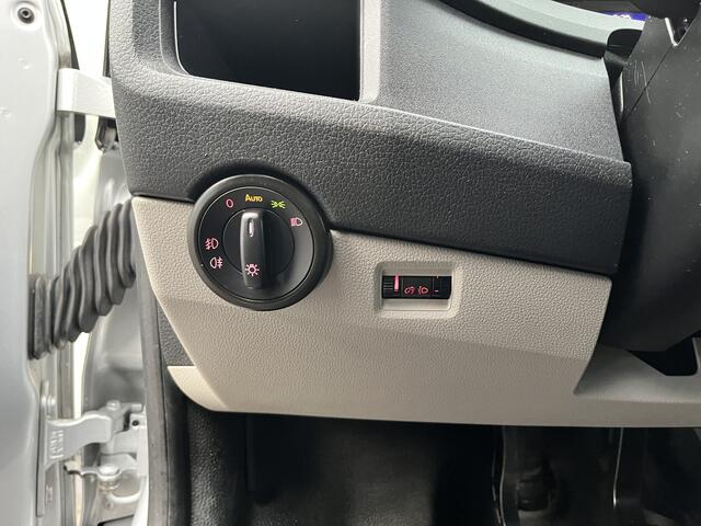 Volkswagen TRANSPORTER 2.0 TSI L2H1 Benzine / CNG Dubbele Schuifdeur Airco Cruise controle Bpm vrij Trekhaak Klep achter Omvormer Kastinrichting Standkachel Euro 6 Benzine Ideaal voor ombouw naar Camper !! Lang achterklep