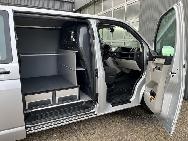 Volkswagen TRANSPORTER 2.0 TSI L2H1 Benzine / CNG Dubbele Schuifdeur Airco Cruise controle Bpm vrij Trekhaak Klep achter Omvormer Kastinrichting Standkachel Euro 6 Benzine Ideaal voor ombouw naar Camper !!
