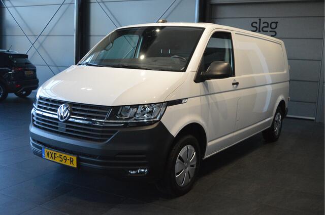 Volkswagen TRANSPORTER 2.0 TDI L2H1 airco cruise navi trekhaak pdc 150 pk !!