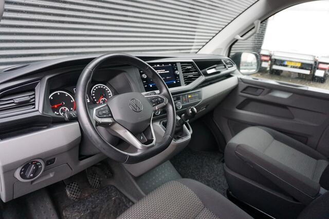 Volkswagen TRANSPORTER 110pk L2H1 Trekhaak Parkeersensoren Apple carplay Parkeersensoren Cruise control