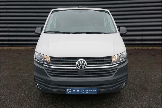 Volkswagen TRANSPORTER 110pk L2H1 Trekhaak Parkeersensoren Apple carplay Parkeersensoren Cruise control
