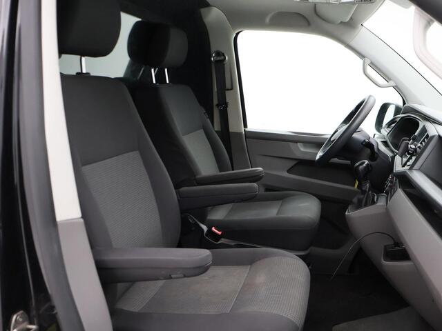 Volkswagen TRANSPORTER T6.1 2.0 TDI 150 PK DSG AUT. L2H1 + 18 INCH | LED | APPLE CARPLAY | COMFORTSTOELEN | NAVIGATIE