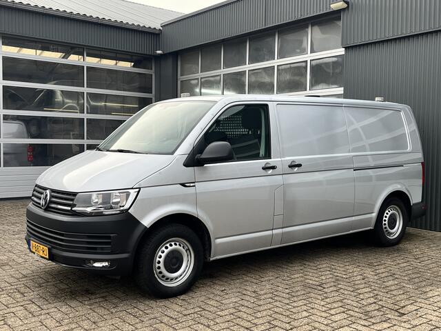Volkswagen TRANSPORTER 2.0 TSI L2H1 Benzine / CNG Dubbele Schuifdeur Airco Cruise controle Bpm vrij Trekhaak Klep achter Omvormer Kastinrichting Standkachel Euro 6 Benzine Ideaal voor ombouw naar Camper !!
