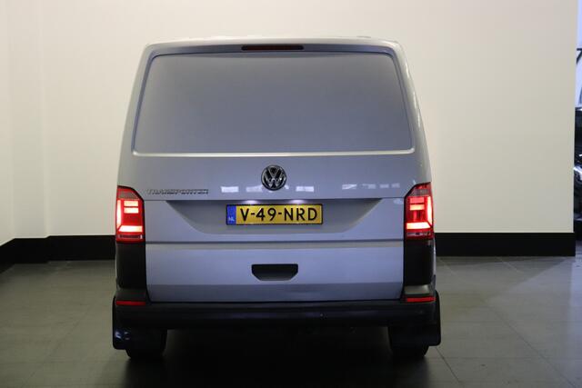 Volkswagen TRANSPORTER 2.0 TDI 150PK Automaat EURO 6 - Airco - Navi - Cruise - Carplay - ¤15.950,- Excl.