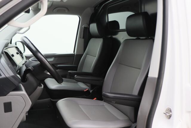 Volkswagen TRANSPORTER 2.0 TDI DSG L1H1 Leer, Airco, Apple Carplay, Camera, Cruise, Imperiaal, PDC, Trekhaak, 16''