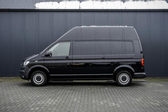 Volkswagen TRANSPORTER T6.1 2.0 TDI L2H3 | 150 PK | Trekhaak | Carplay | Navi | Cruise | Airco