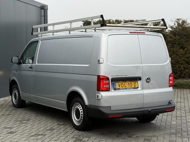 Volkswagen TRANSPORTER 2.0 TDI 150 PK / L2H1 / 1e EIG. / IMPERIAAL / TREKHAAK / AIRCO / CRUISE / PDC