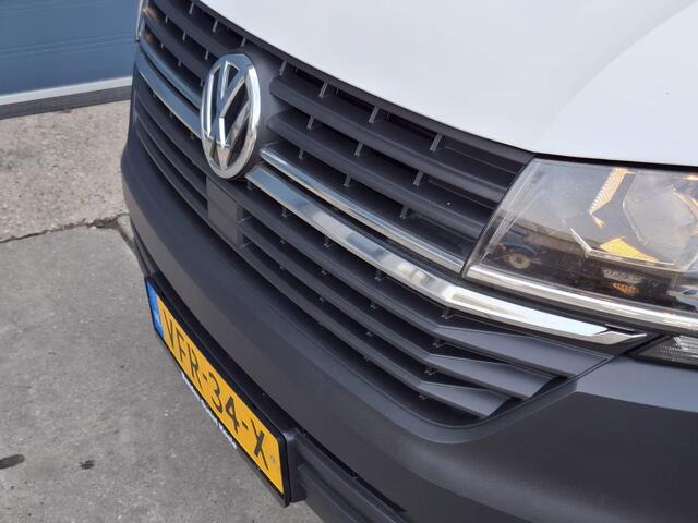 Volkswagen TRANSPORTER 2.0 TDI L2H1 30 Comfortline AIRCO / CRUISE CONTROLE / EURO 6