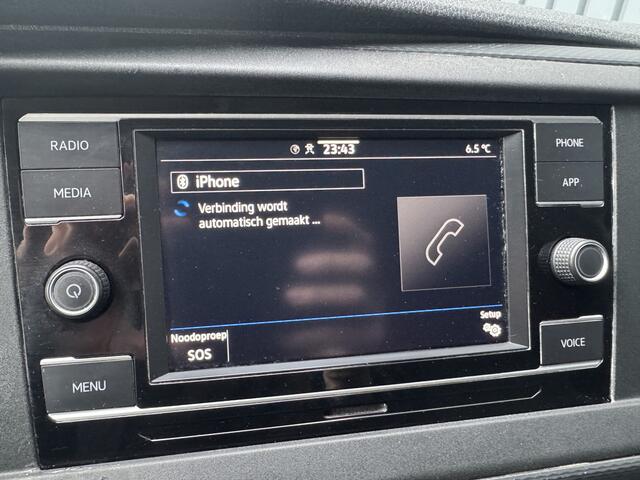 Volkswagen TRANSPORTER 2.0 TDI L2H1 28 Economy Business | Trekhaak | Apple Carplay/ Android Auto | Cruise control | Parkeersensoren |