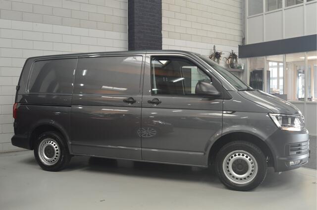 Volkswagen TRANSPORTER 2.0 TDI L1H1 Comfortline // AUTOMAAT // 116.000 km // AIRCO // CRUISE CONTROLE // GEEN BPM !!
