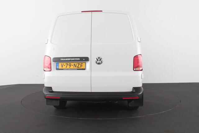 Volkswagen TRANSPORTER 2.0 TDI L1H1 28 > 110pk/Apple Carplay/Android Auto/parkeersensor achter...